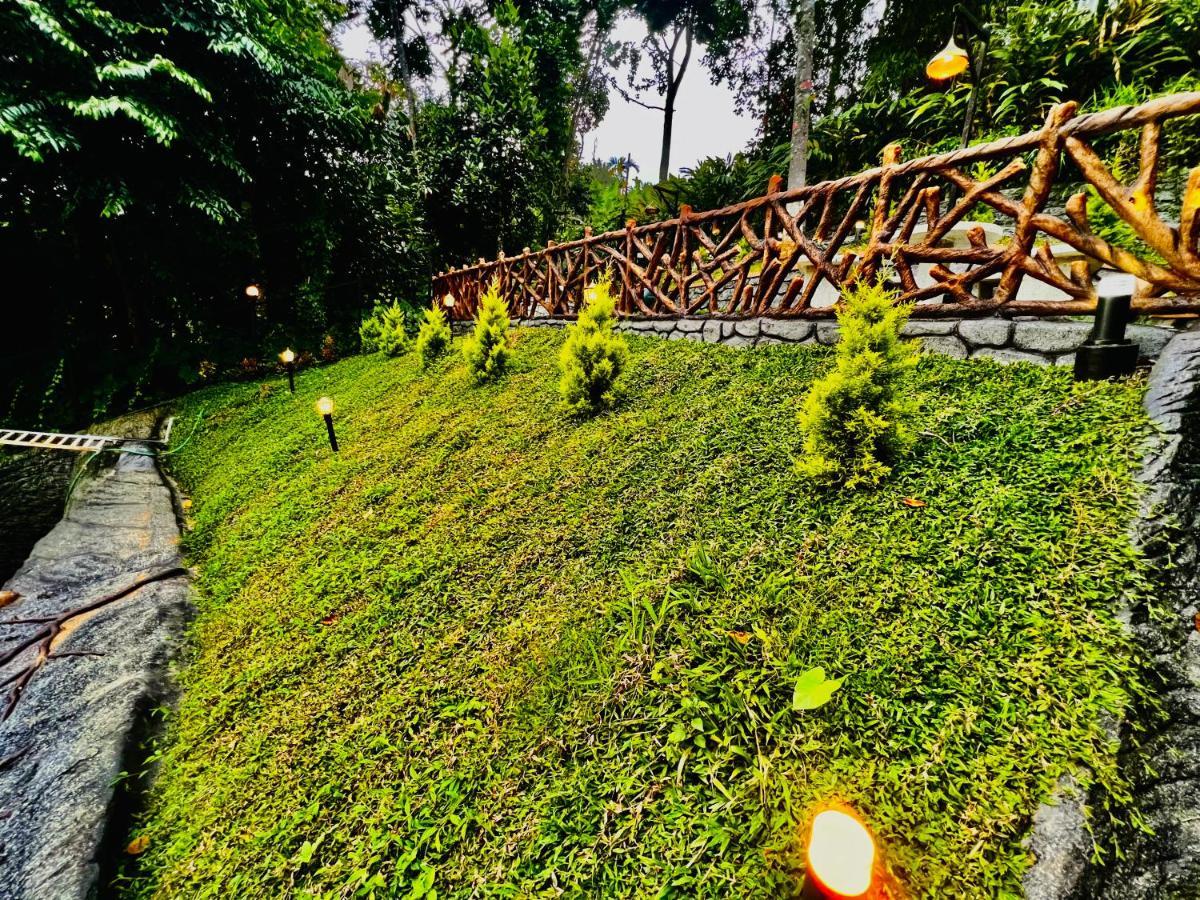 Blue Peaks Holiday Home Munnar Eksteriør billede